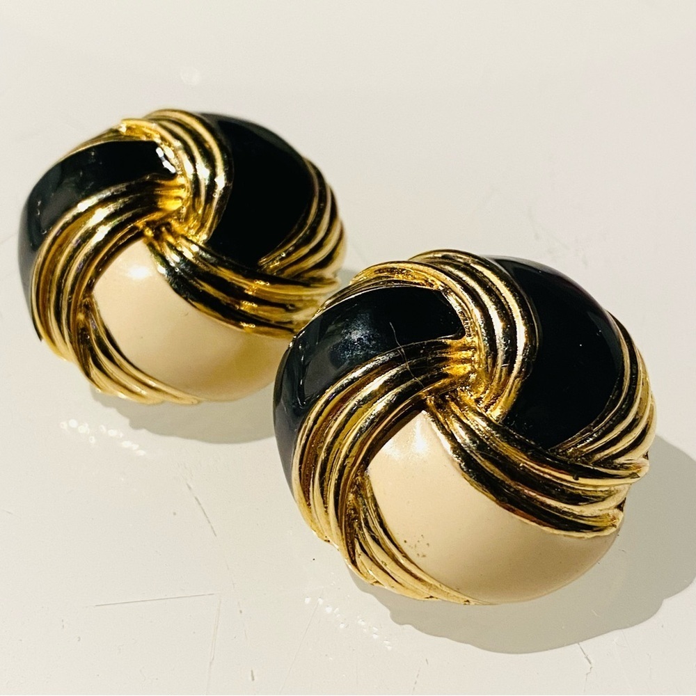 80's Vintage Black and Bone Enamel Love Knott Gold Plated Earrings